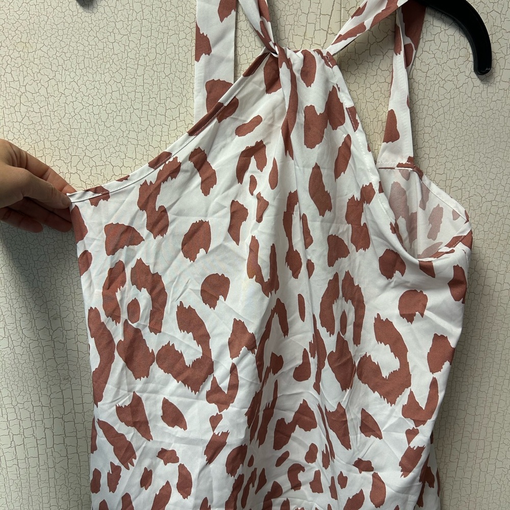 NWOT SHEIN Pink and Orange Halter Graphic Tank Top - Picture 4 of 5